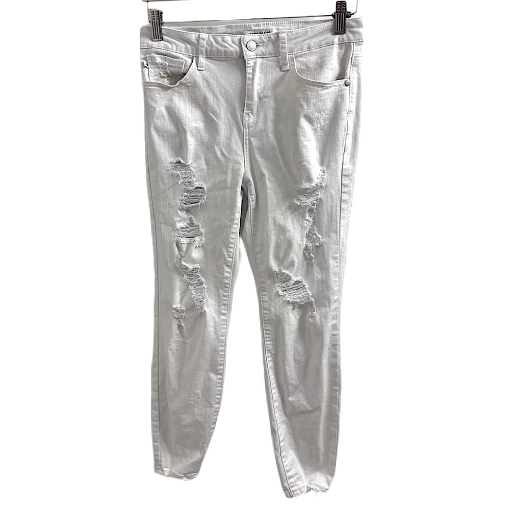 JUDY BLUE white, distressed, mid-rise boyfriend-fit jeans with a raw hem 3/26 - Picture 2 of 11